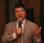2010 Yao Family Wines Release 07